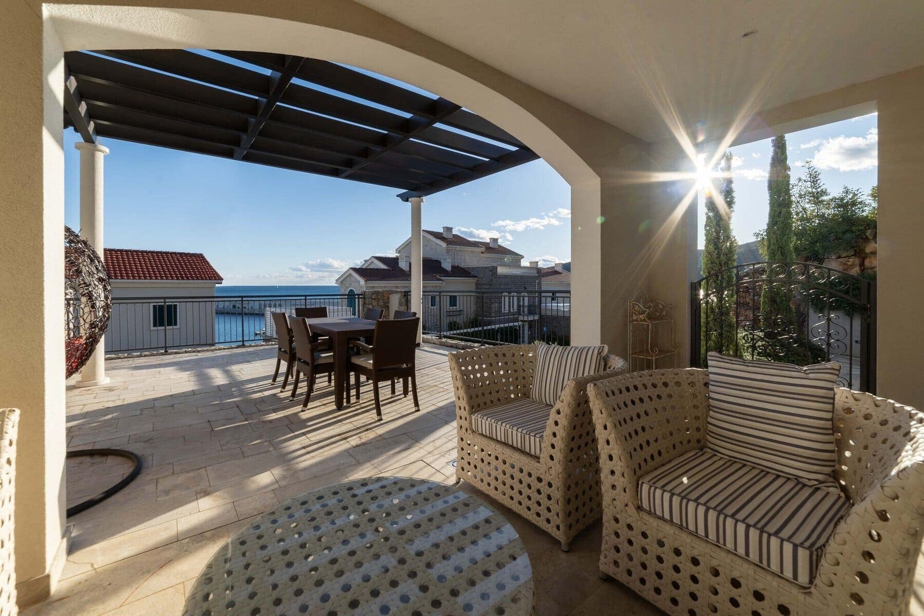 Lustica Bay Studio Apartment (17)