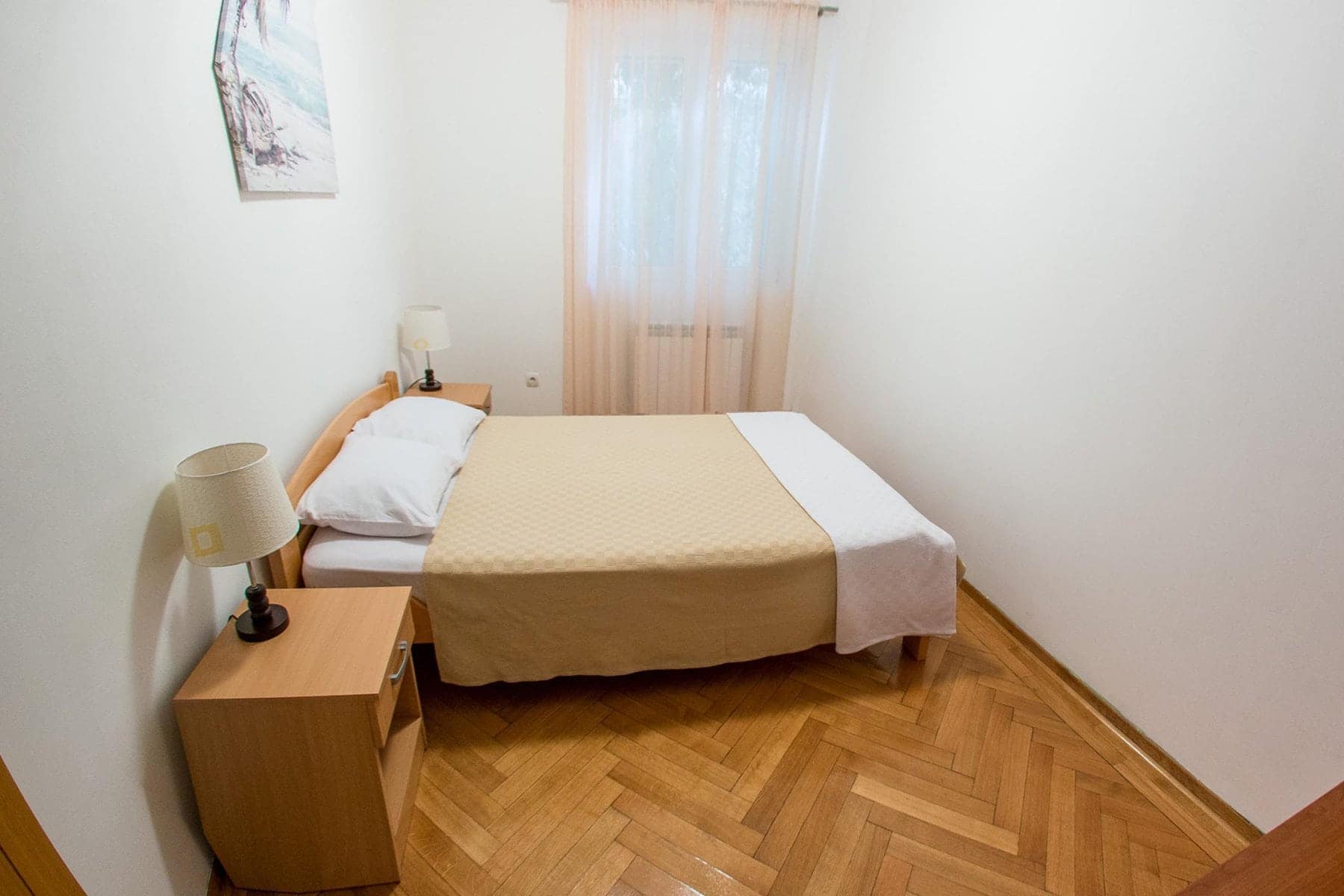 Waterside 2bdr apartment in Sveti Stefan (8)
