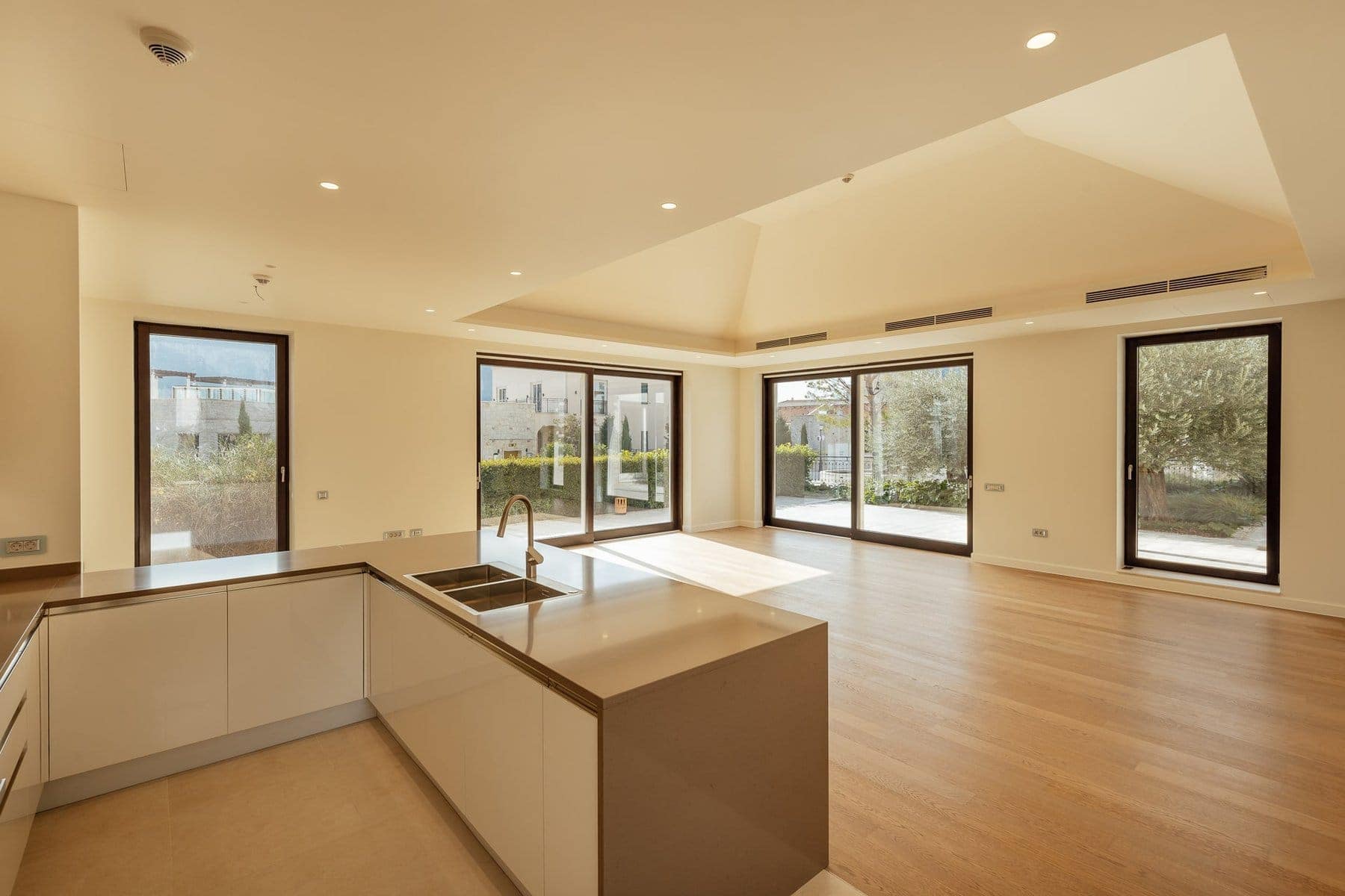 Portonovi Single 3bdr Villa (6)