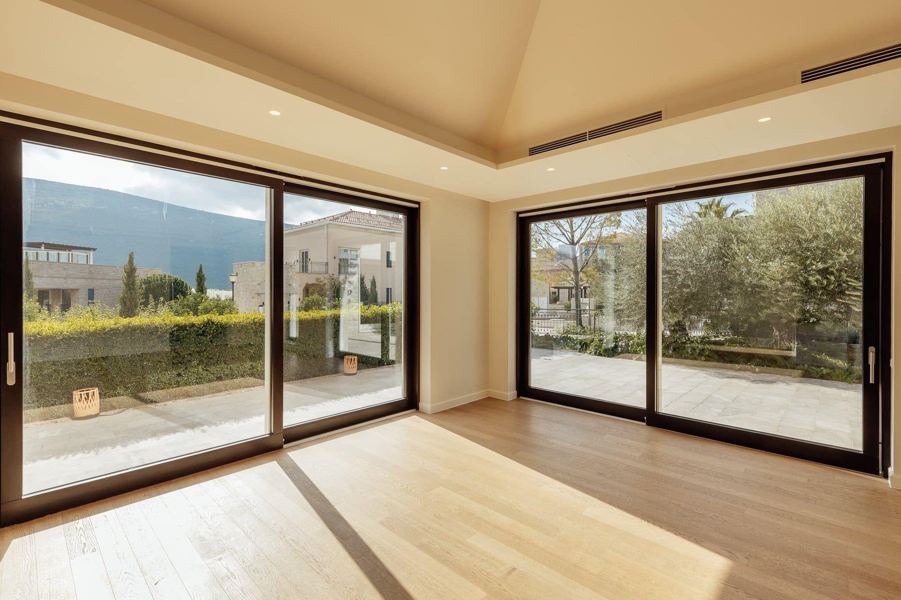 Portonovi Single 3bdr Villa (7)