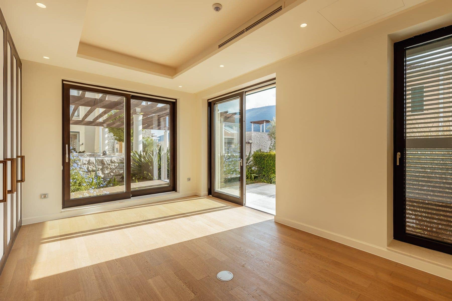 Portonovi Single 3bdr Villa (16)