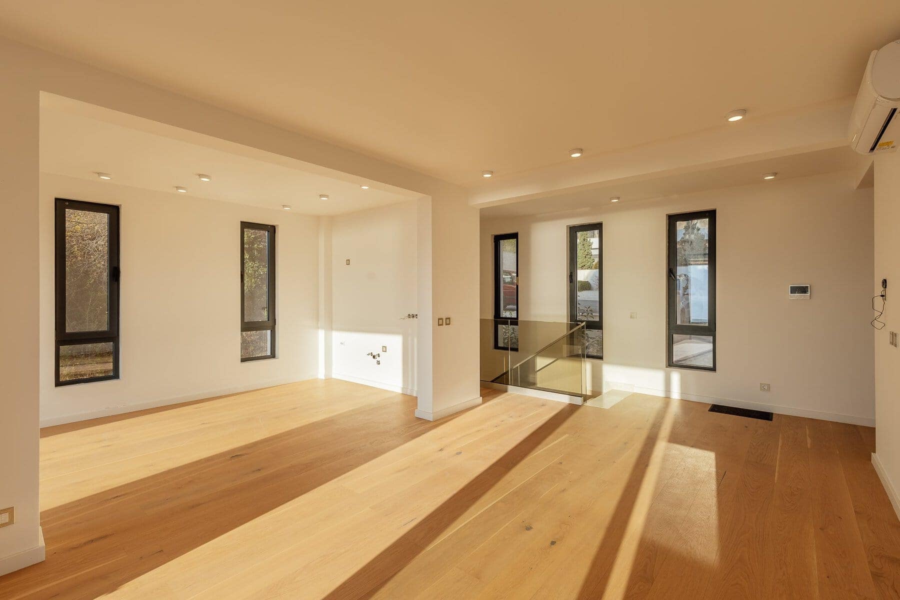 Donja Lastva 2bdr Duplex Apartment (7)