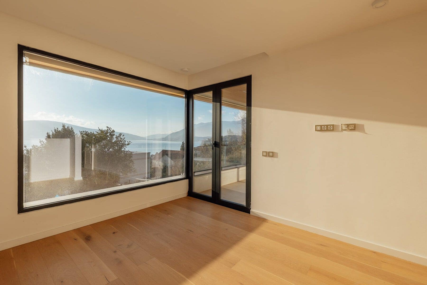 Donja Lastva 2bdr Duplex Apartment (13)