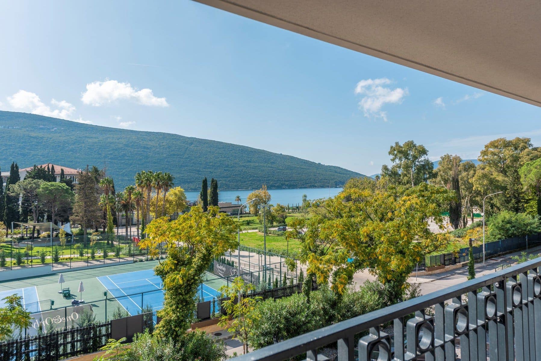 Kumbor 3bdr Apartment near Portonovi (2)