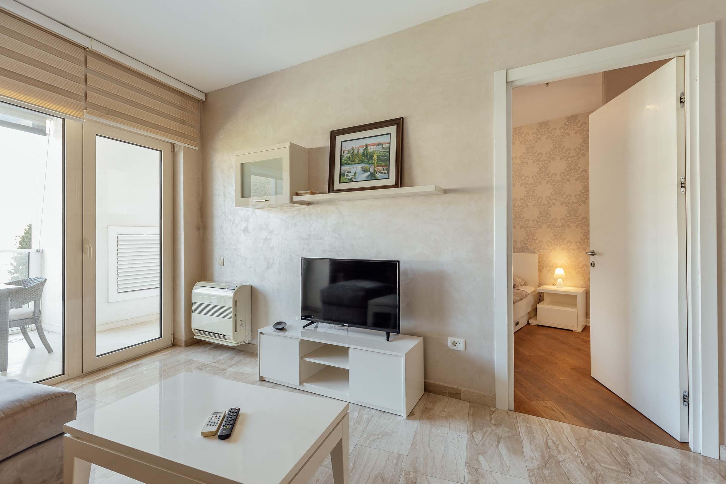 Tre Canne One-Bedroom Apartment (5)