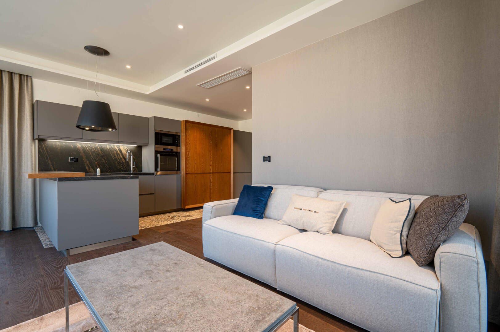 Royal Gardens 2Bdr Apartment (9)