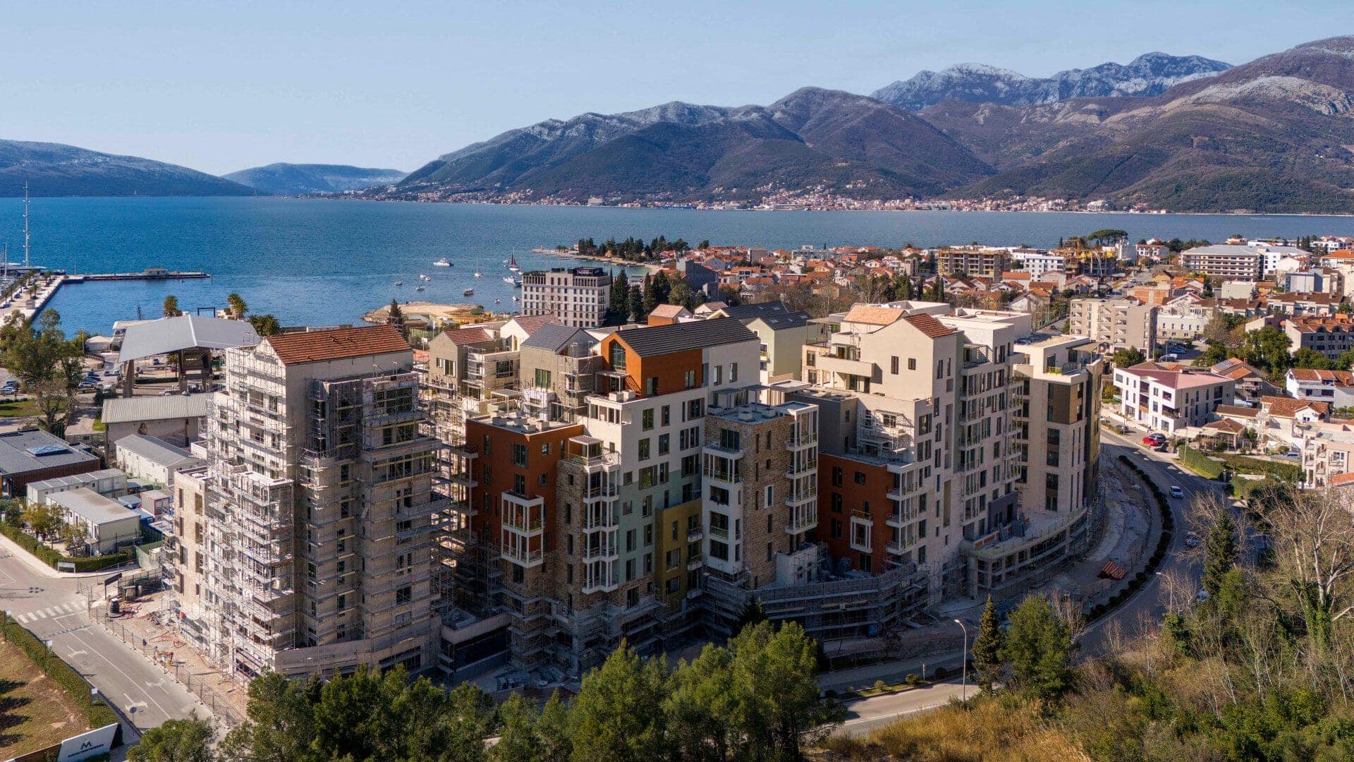 Ostro 3bdr Penthouse With Sea View, Тиват · Porto Montenegro