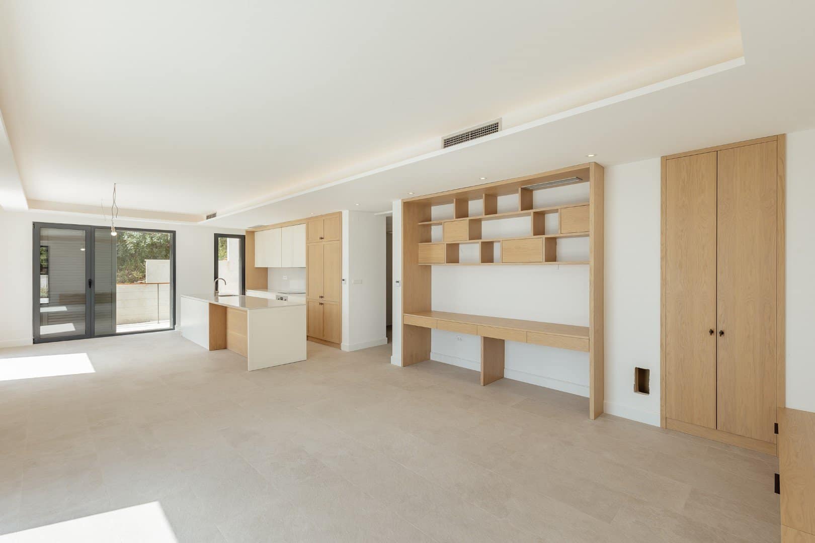 Blizikuce Contemporary 5Bdr Villa (8)