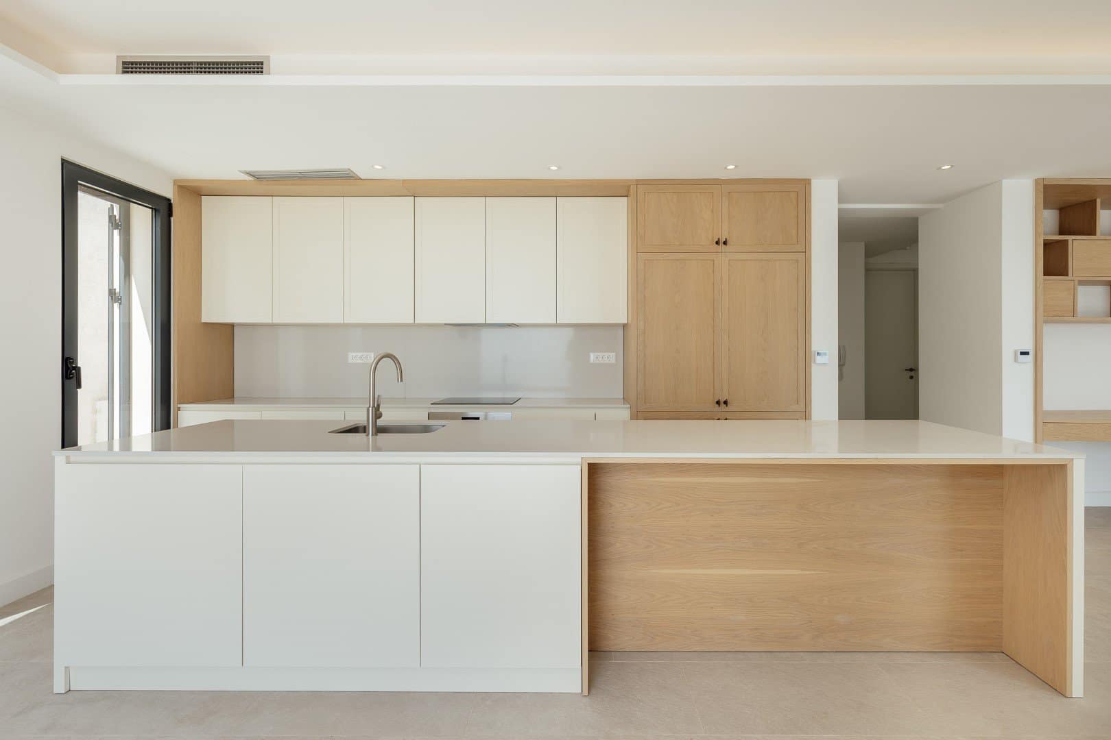 Blizikuce Contemporary 5Bdr Villa (11)