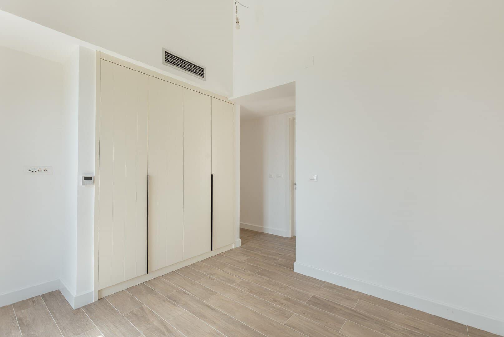 Blizikuce Contemporary 5Bdr Villa (17)