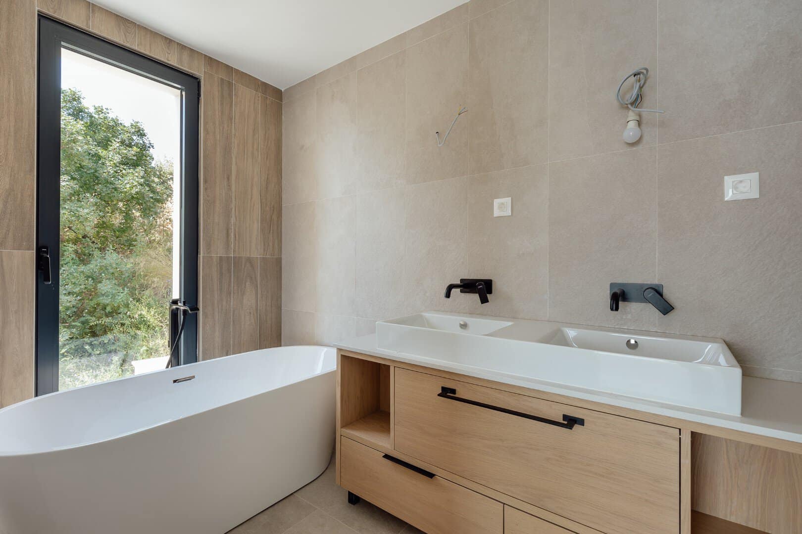 Blizikuce Contemporary 5Bdr Villa (20)