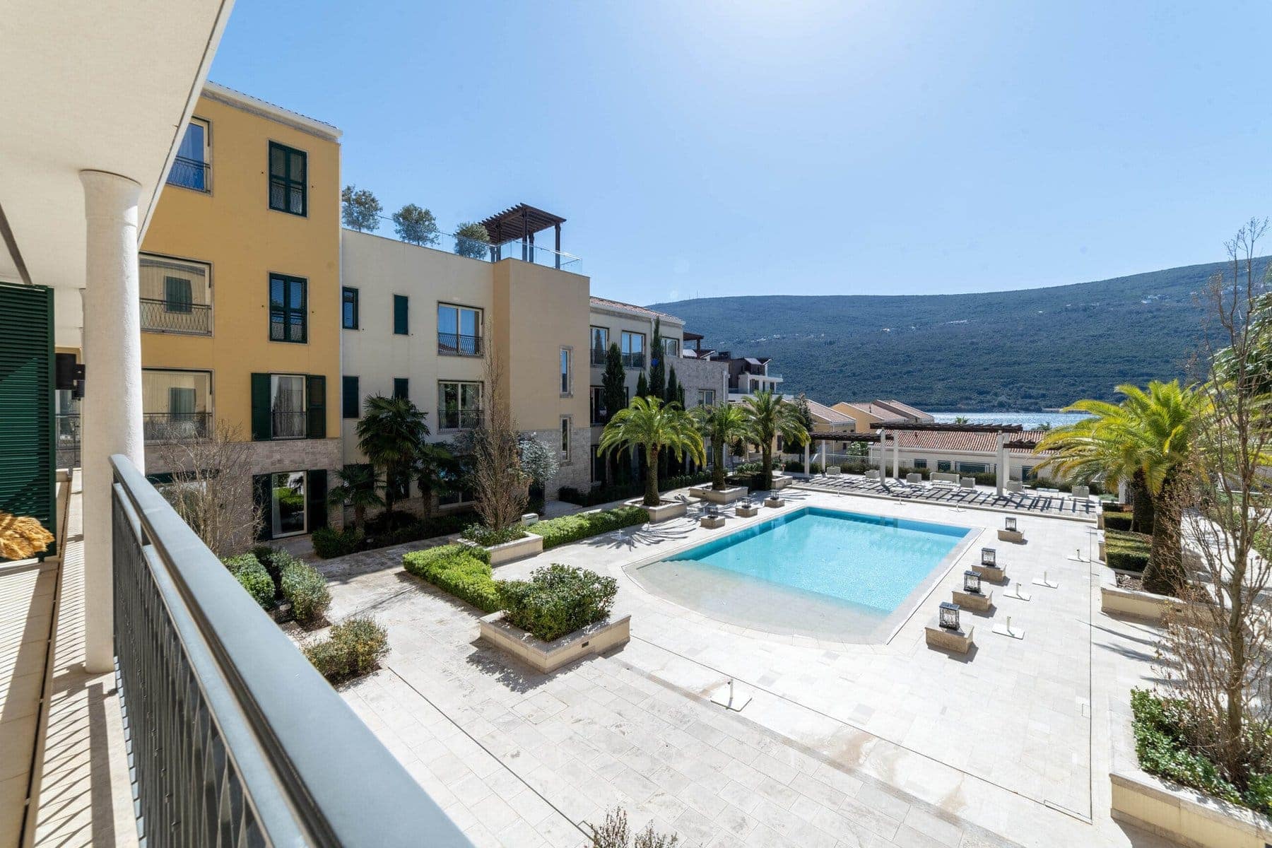 Portonovi Designer Furnished 2bdr Apartment (2)