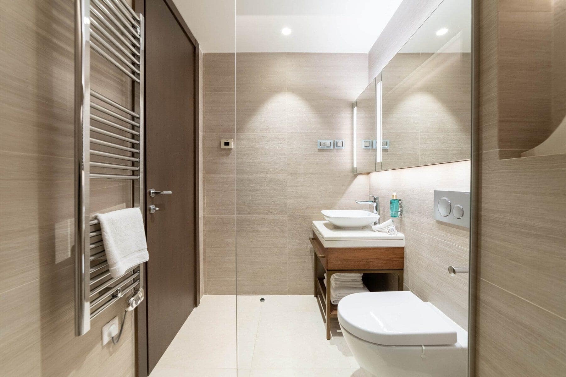 Portonovi Designer Furnished 2bdr Apartment (18)