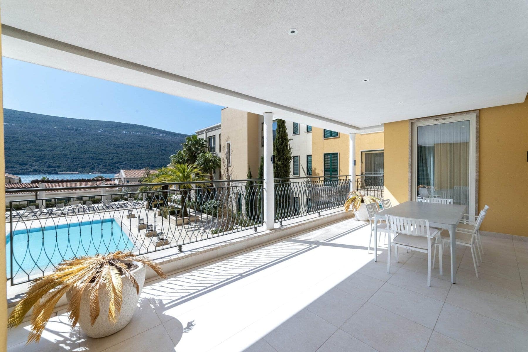 Portonovi Designer Furnished 2bdr Apartment (20)