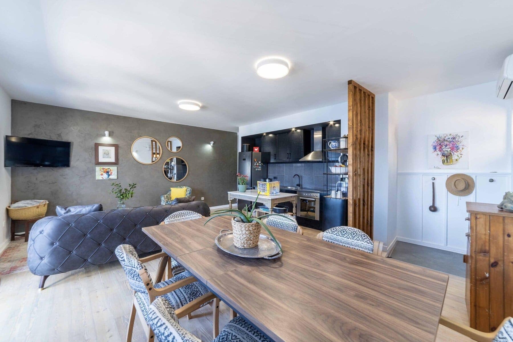 Krasici 3bdr Waterfront Duplex Apartment (5)