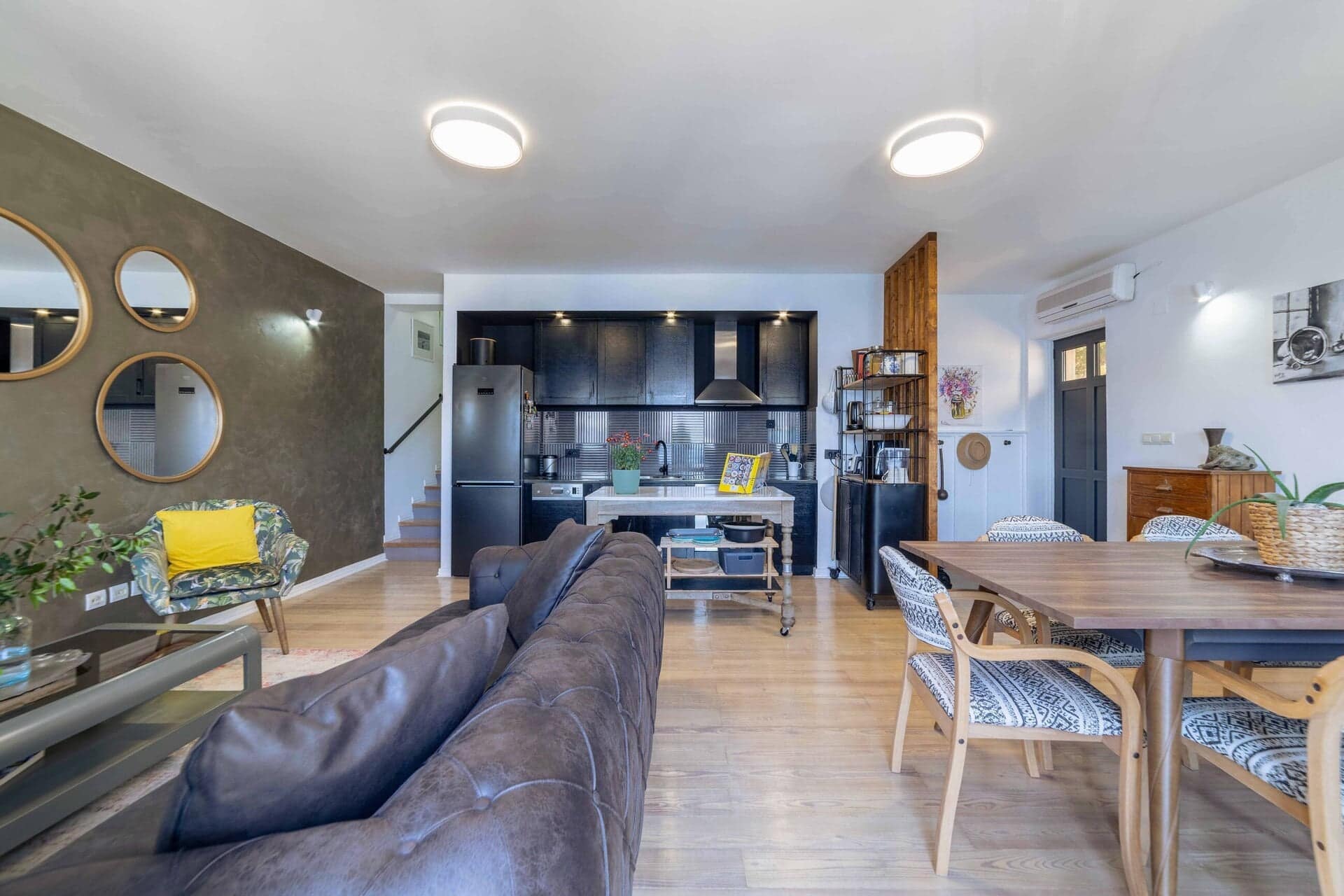 Krasici 3bdr Waterfront Duplex Apartment (6)