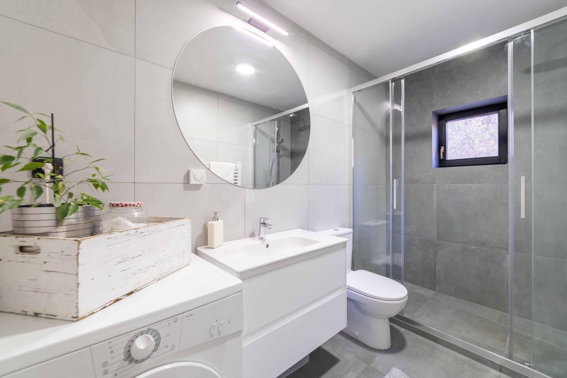 Krasici 3bdr Waterfront Duplex Apartment (14)