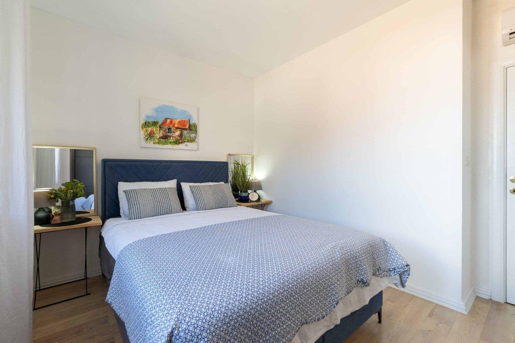 Krasici 3bdr Waterfront Duplex Apartment (16)