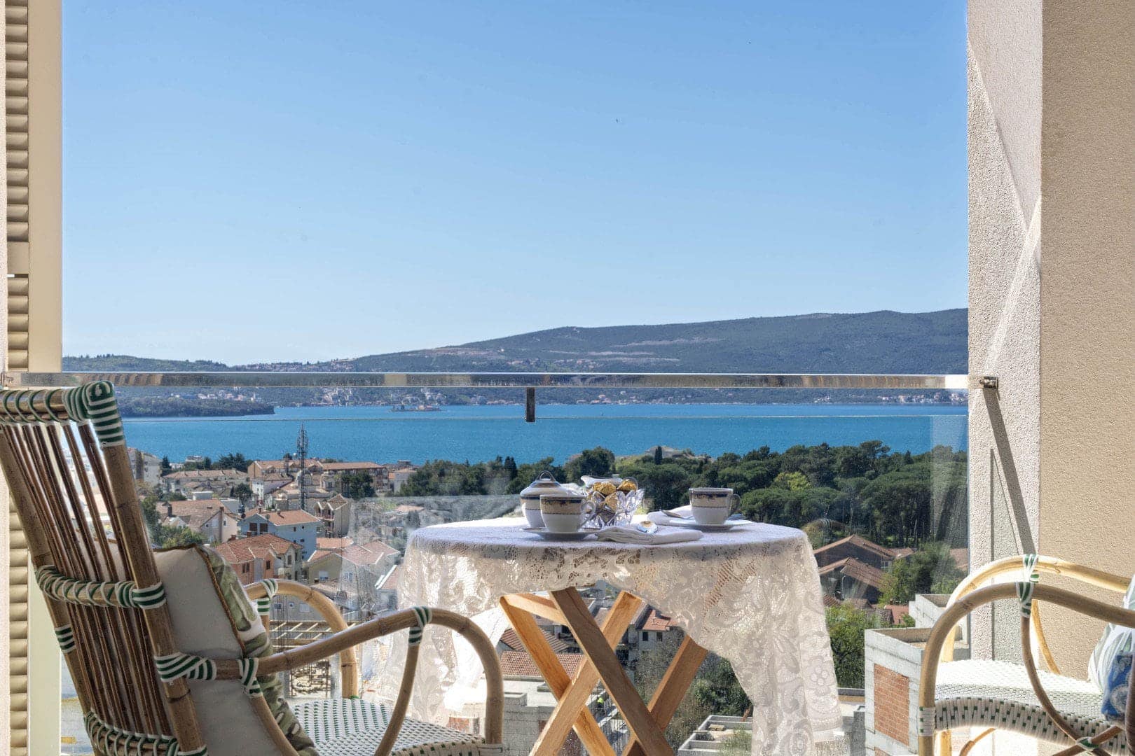 Tivat 3bdr Sea View Apartment (18)