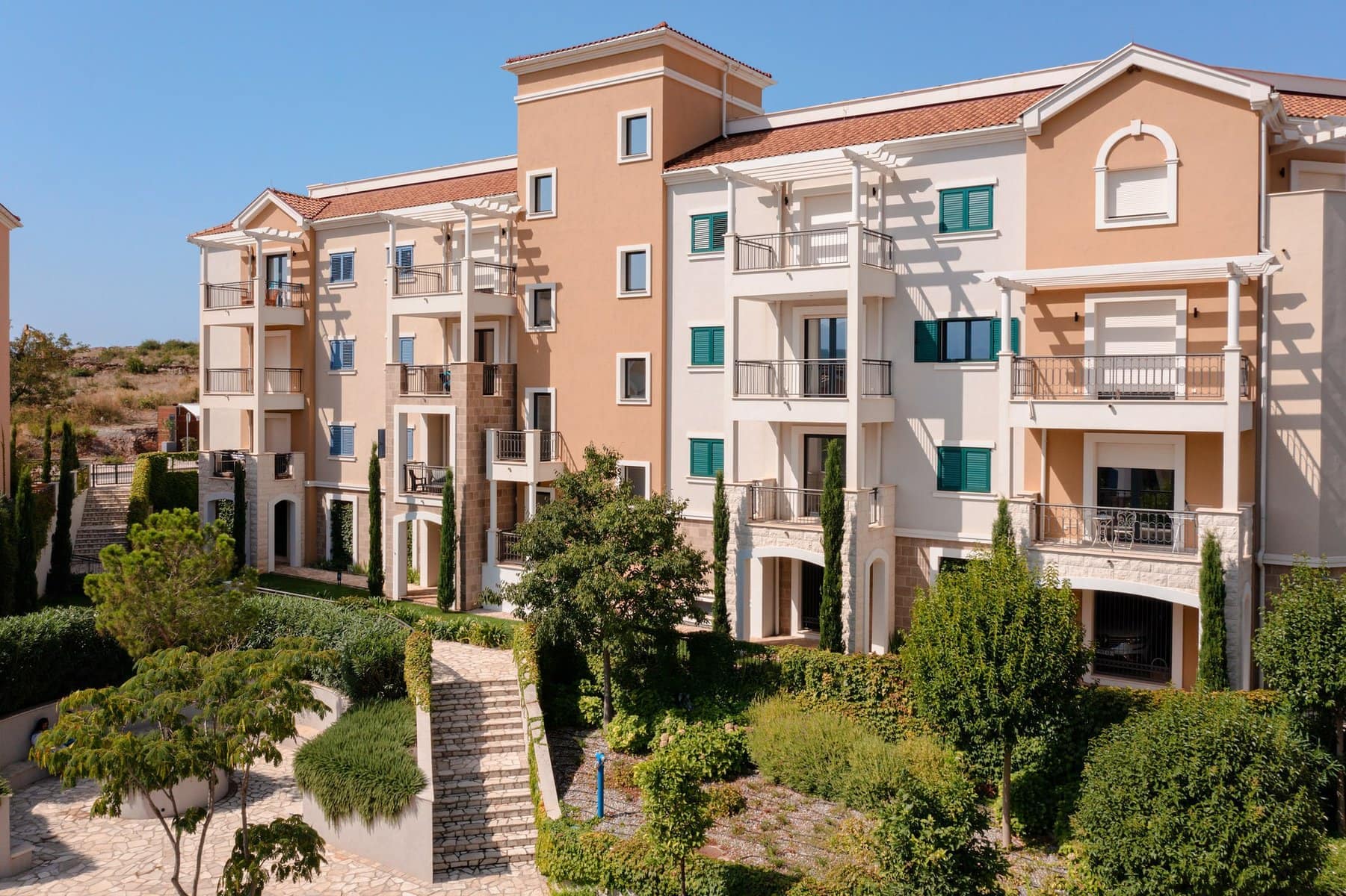 One-bedroom Apartment with a Sea View in zone Centrale (10)