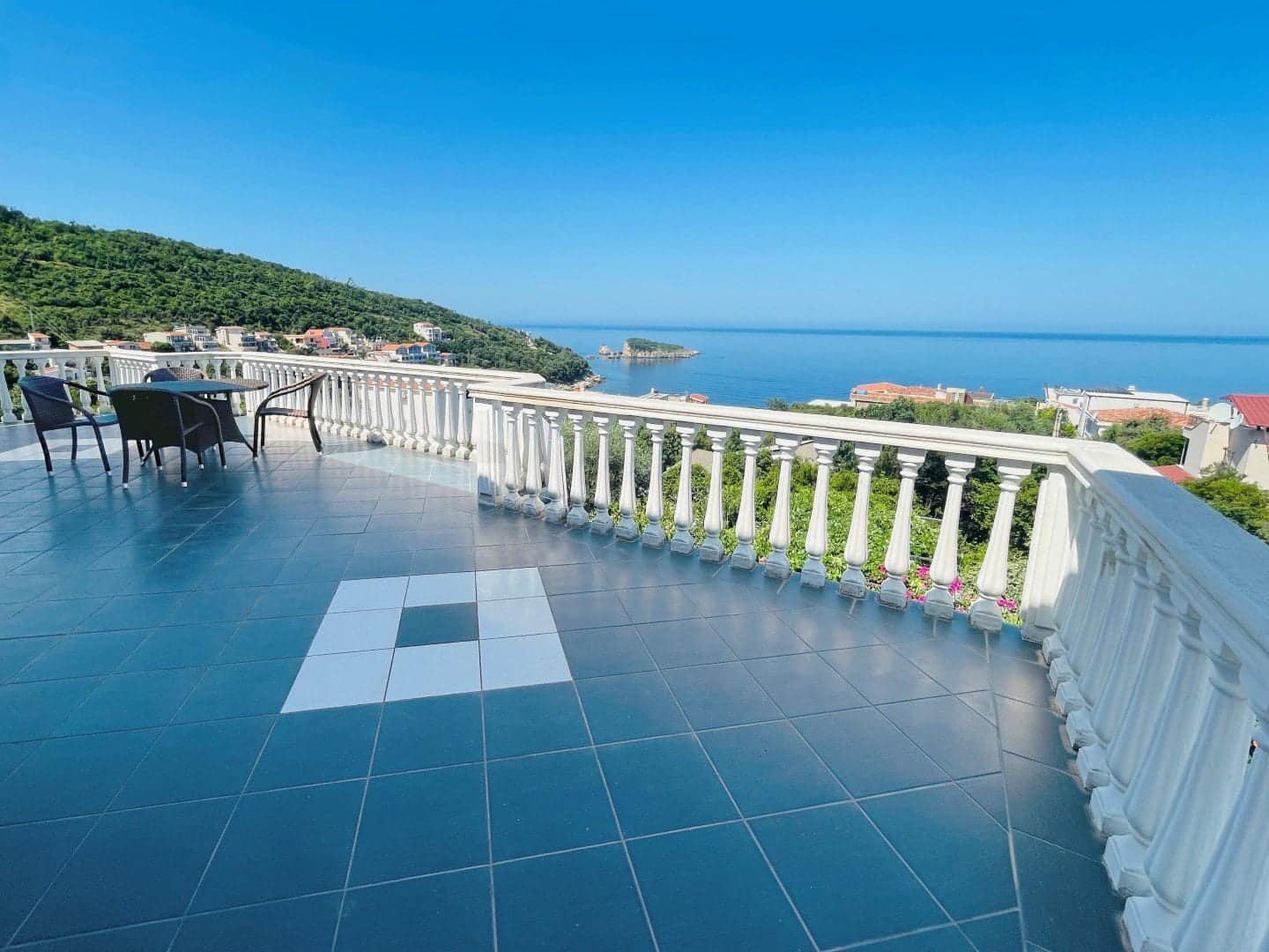 House with a pool and panoramic sea view, Utjeha, Bar (2)