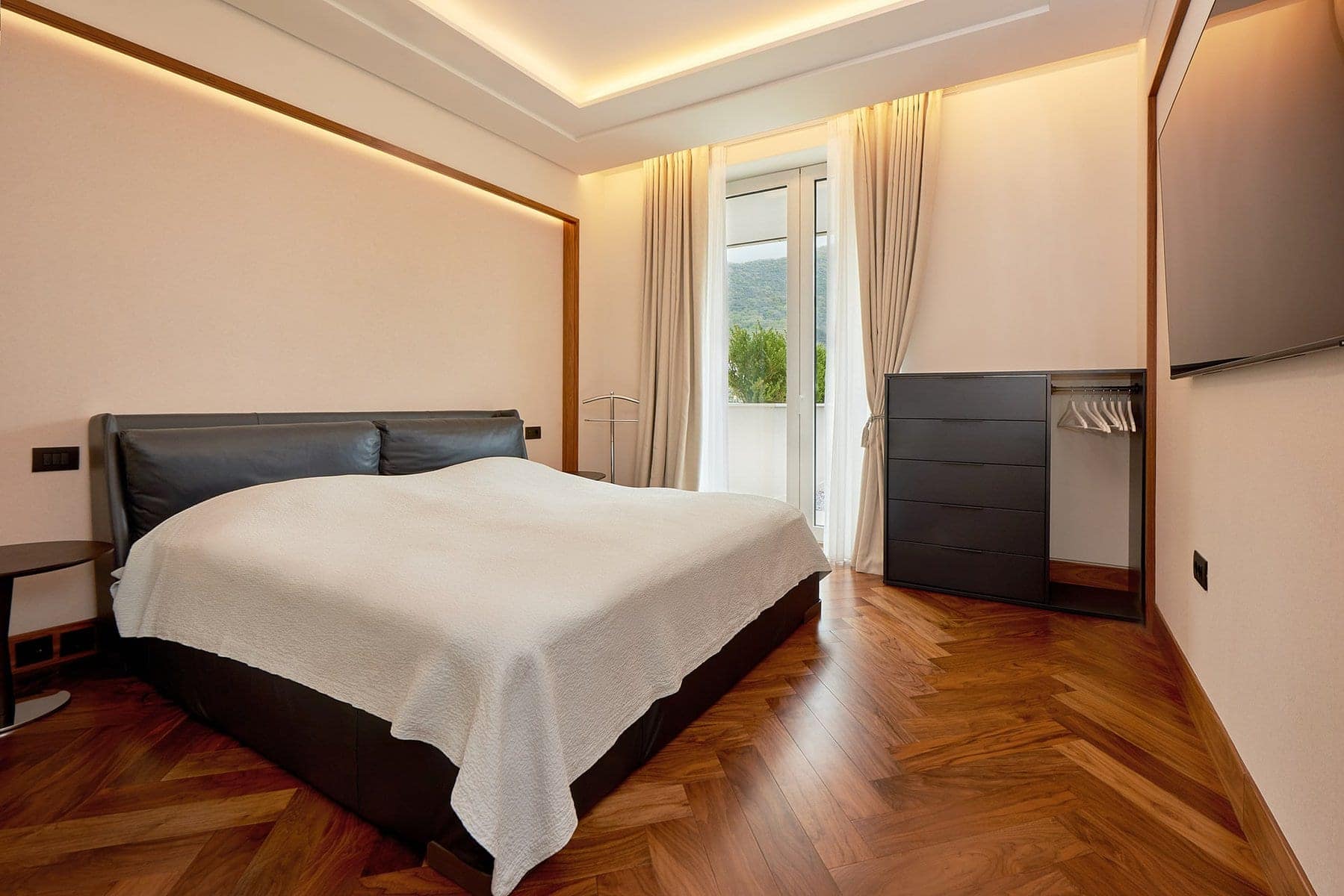 Elena 2bdr Apartment (9)