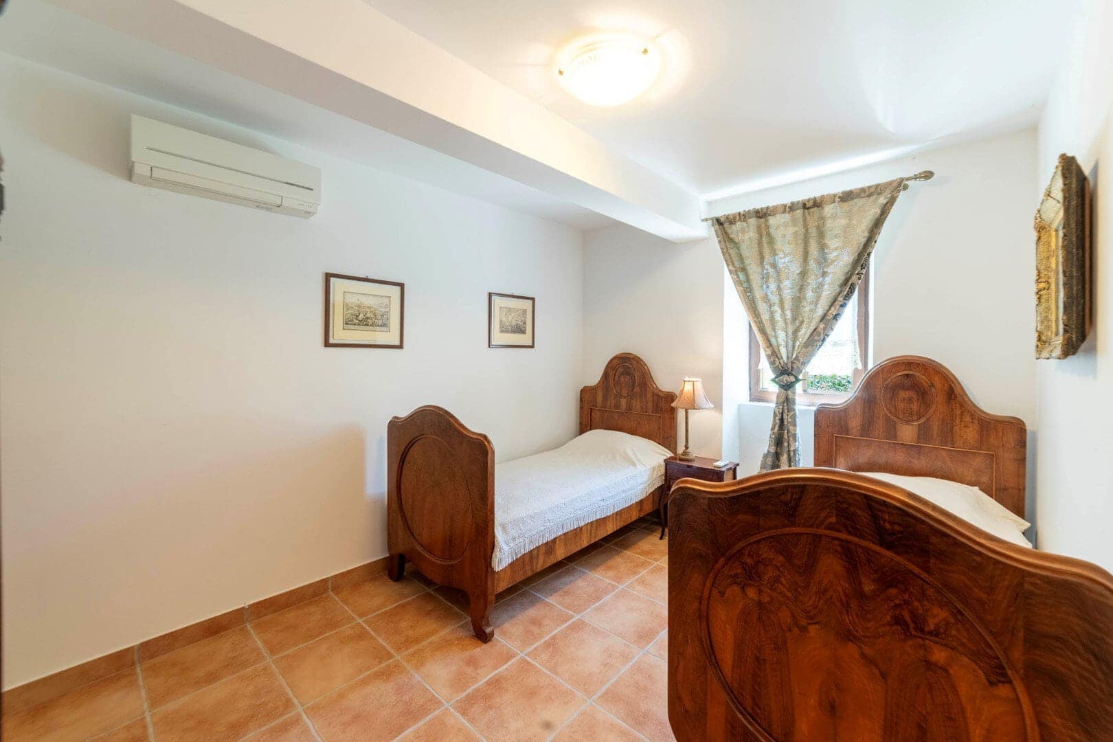 3bdr Seafront Apartment, Strp (15)