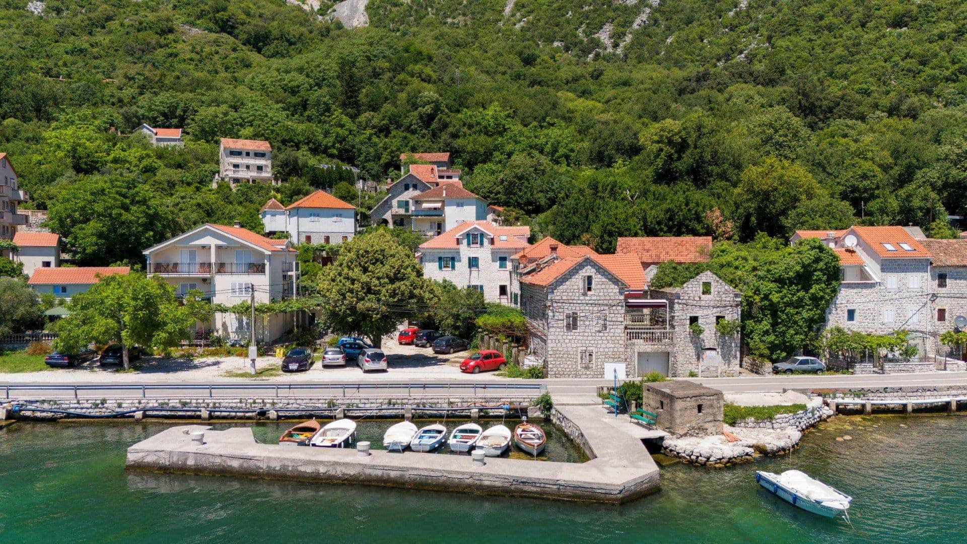 3bdr Seafront Apartment, Strp (20)