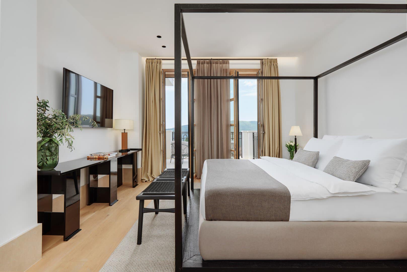 Exclusive Complex Of Three Villas, Budva (9)