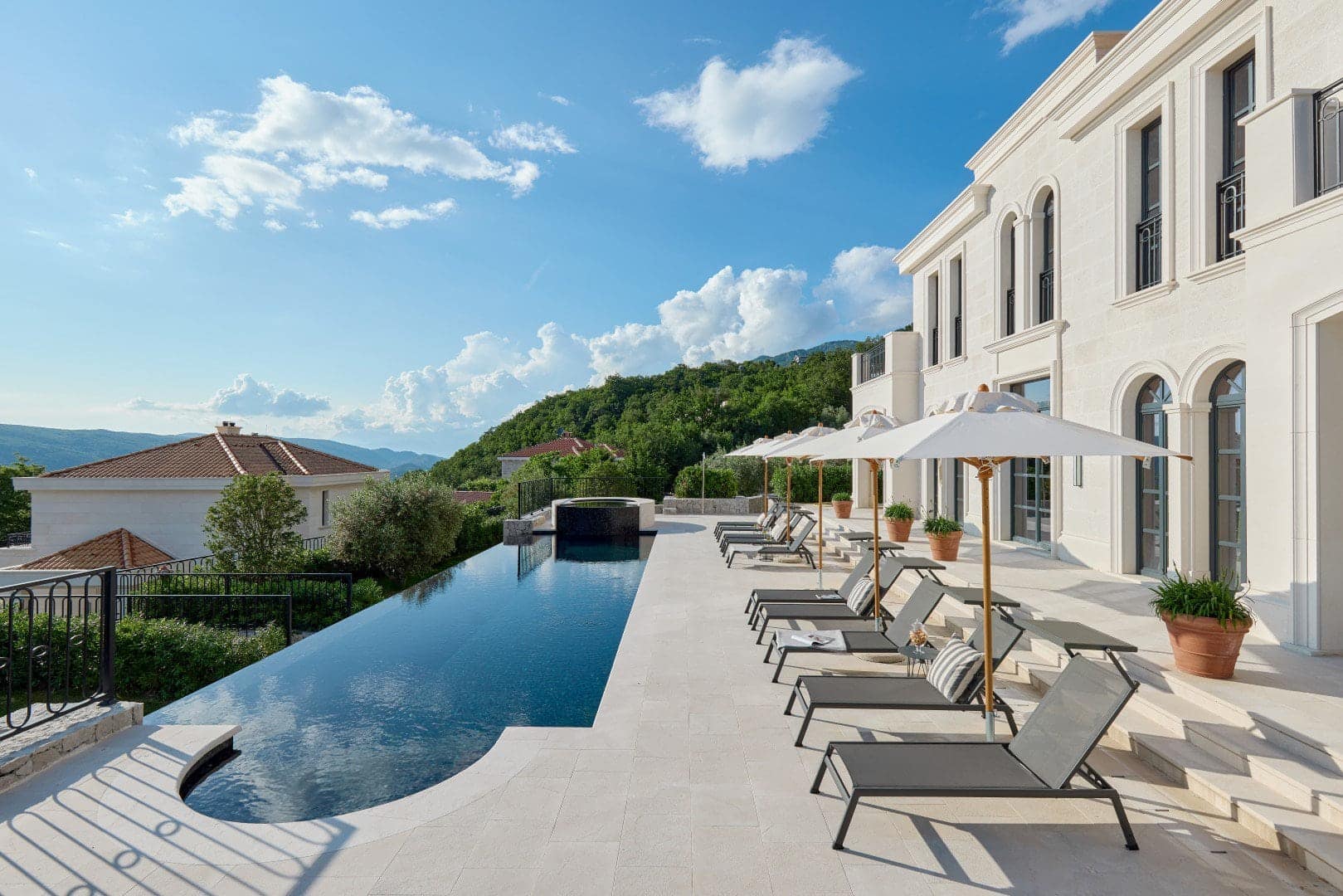 Exclusive Complex Of Three Villas, Budva (15)