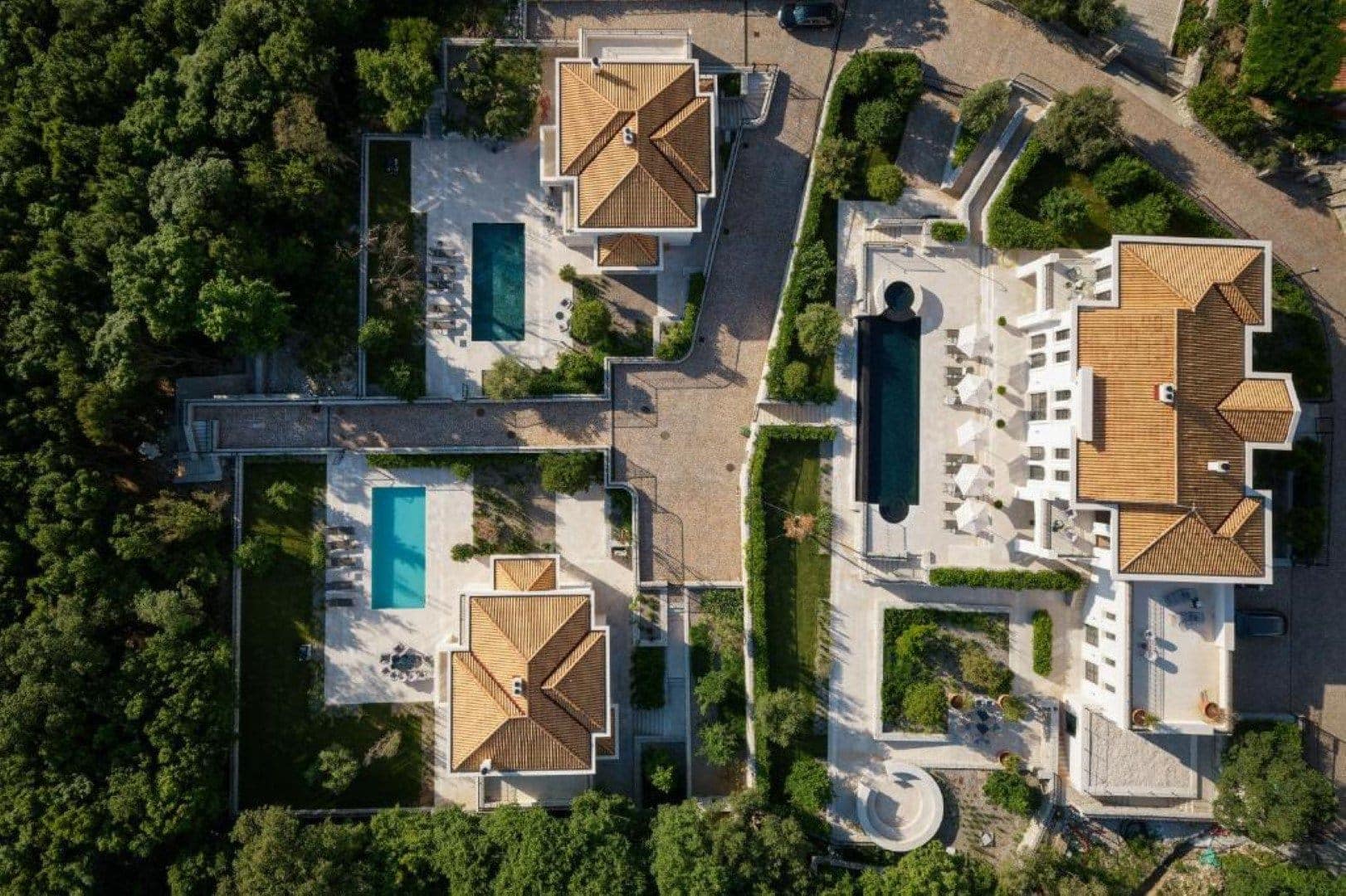 Exclusive Complex Of Three Villas, Budva (21)