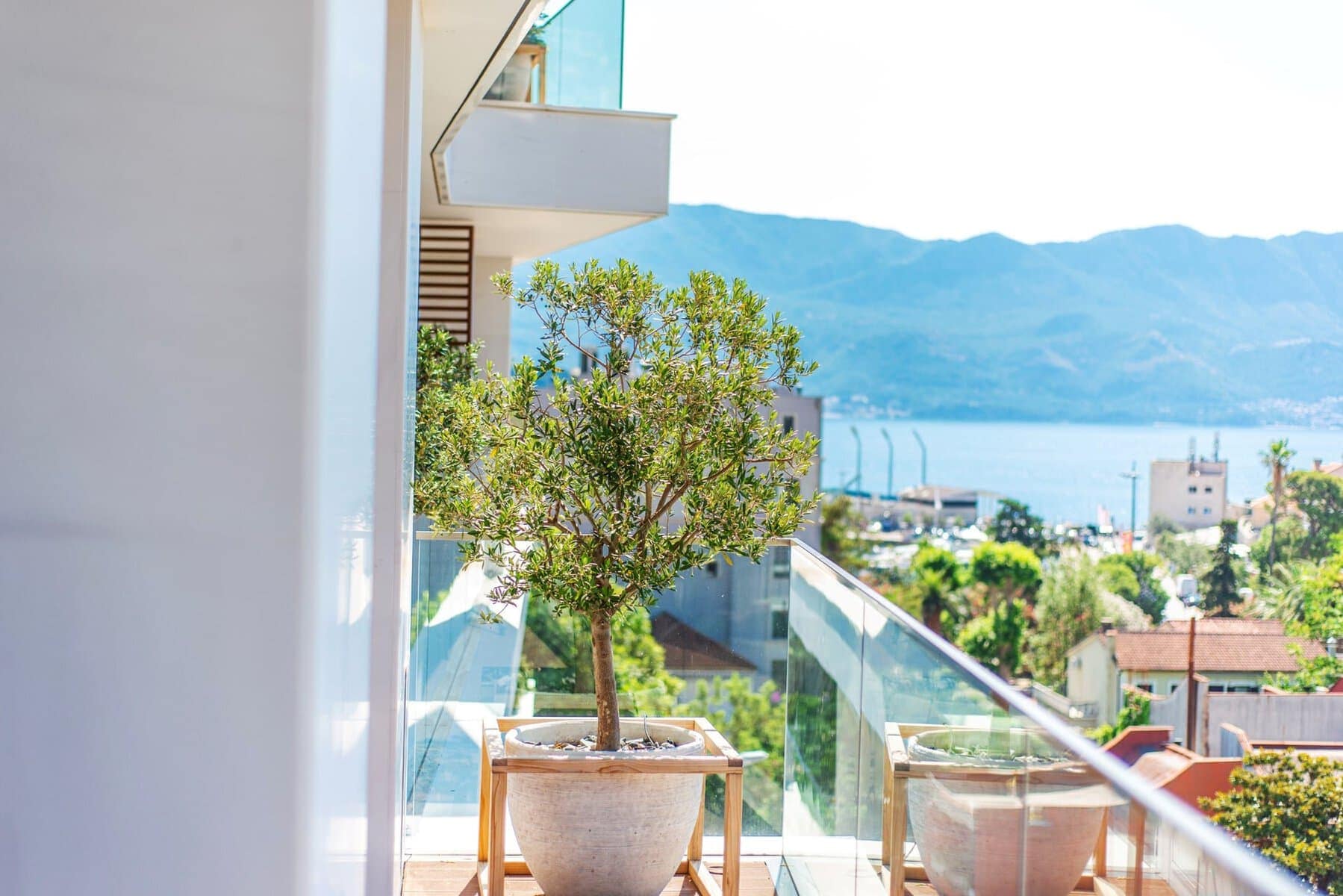 Dukley Residences One-bedroom Apartment, with a Sea View (10)