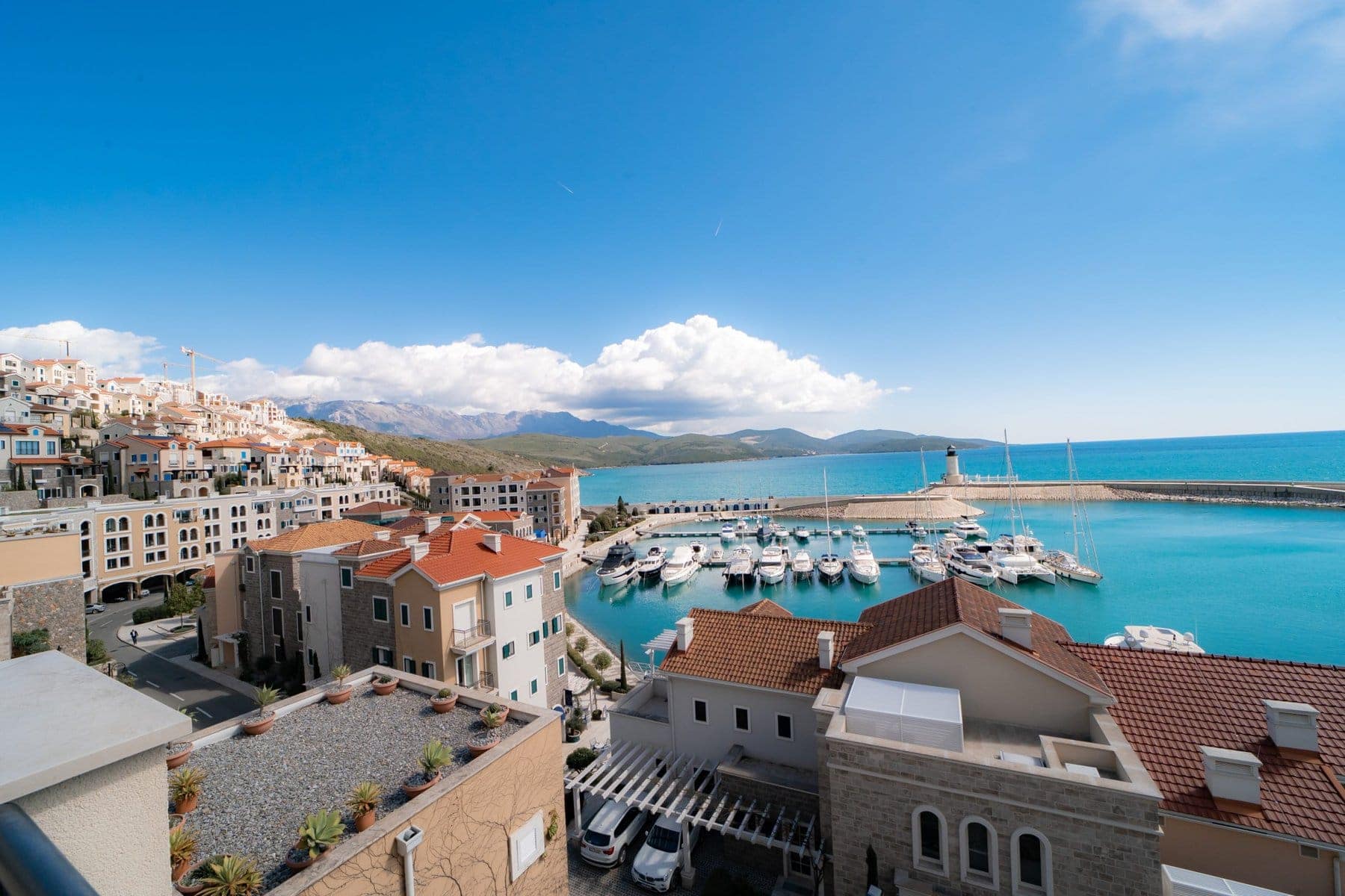 Four-bedroom furnished Apartment, Lustica Bay (17)