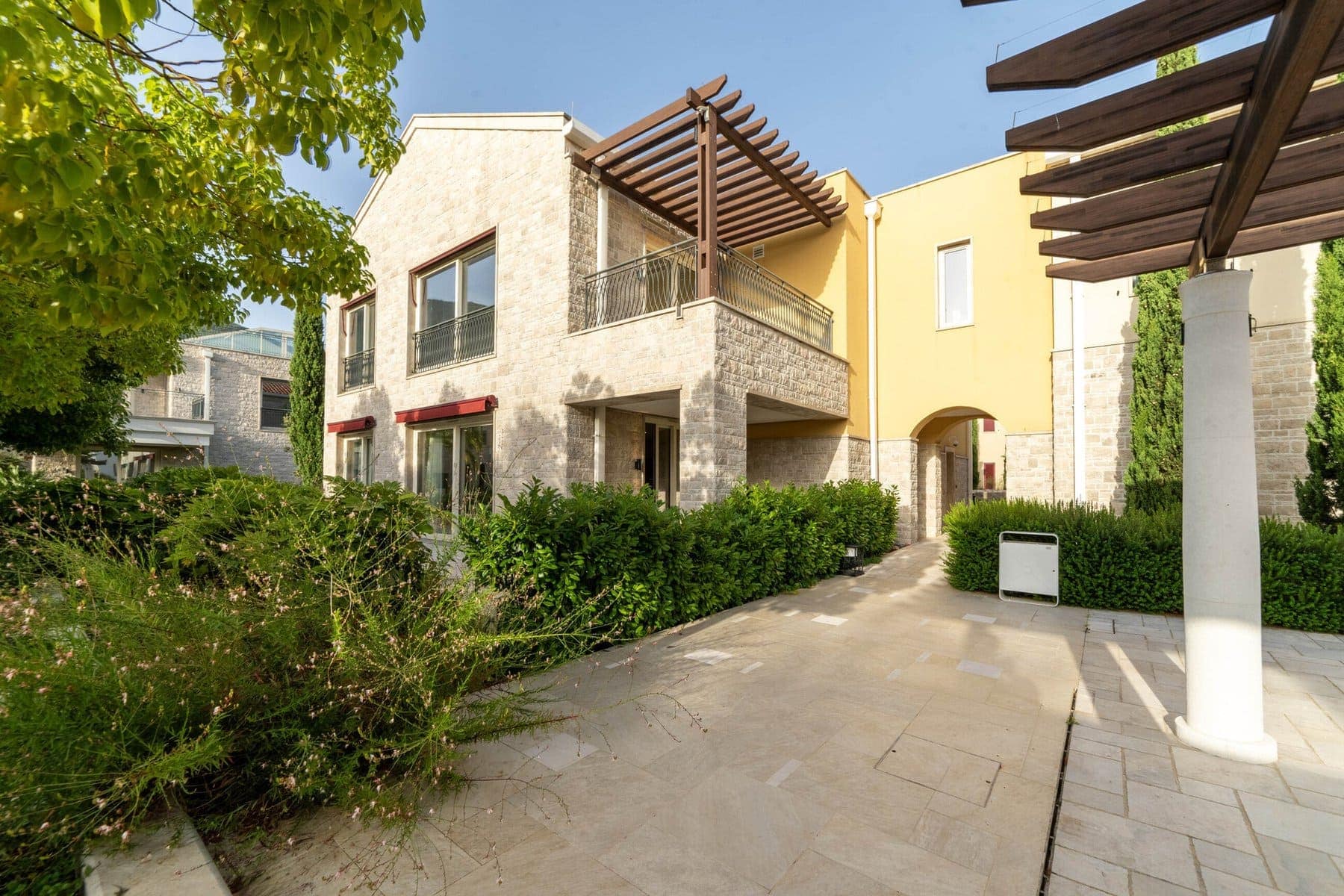 Portonovi Three-bedroom Apartment (20)
