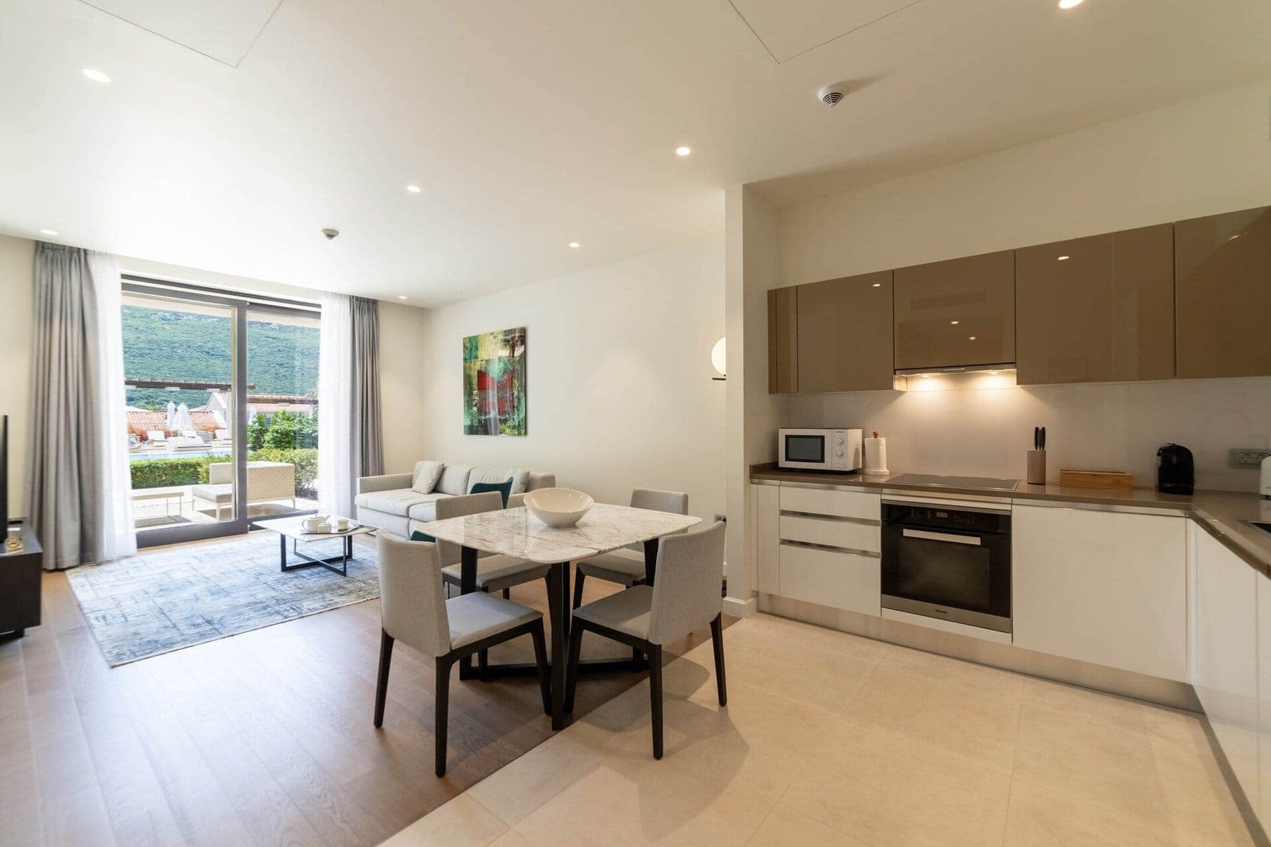 Portonovi 1bdr Apartment with Direct Access to a Swimming Pool (8)