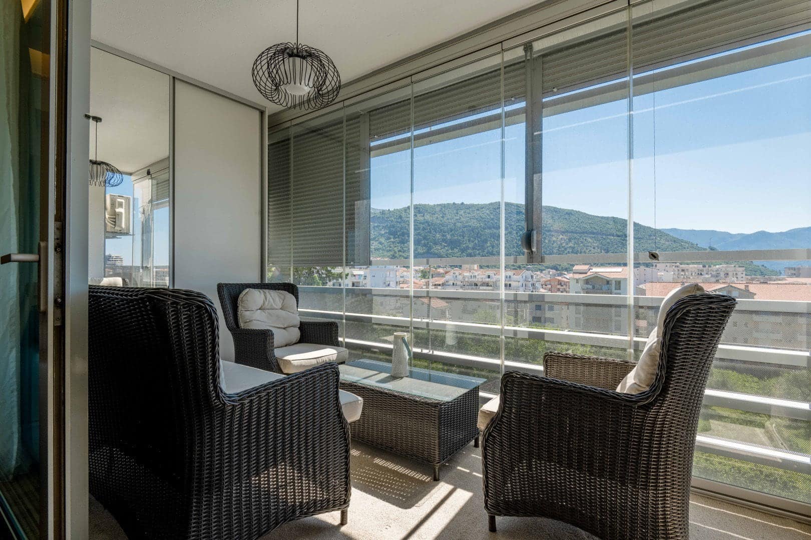 Luxurious 1bdr Apartment, Budva (9)