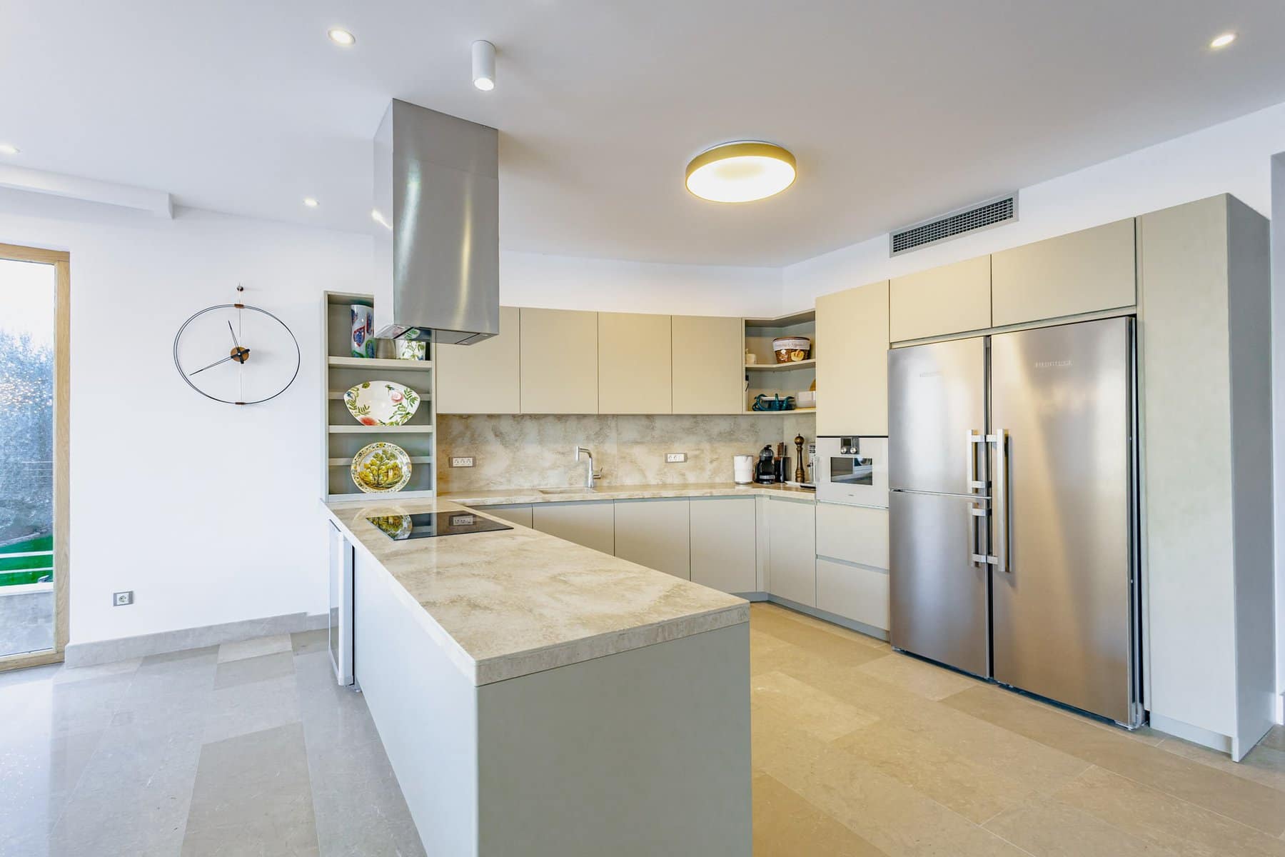 Villa with a panoramic sea view and a swimming pool, Stoliv (6)
