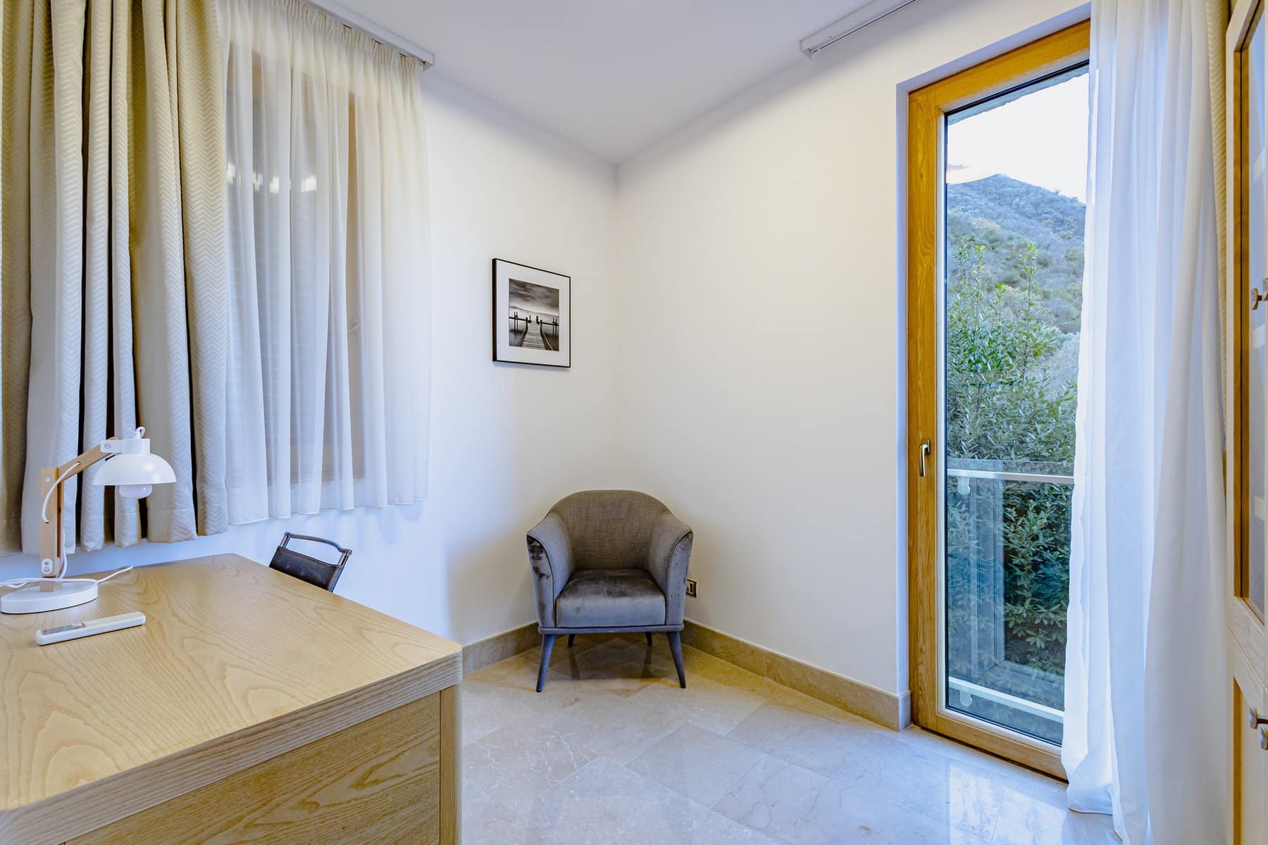 Villa with a panoramic sea view and a swimming pool, Stoliv (19)