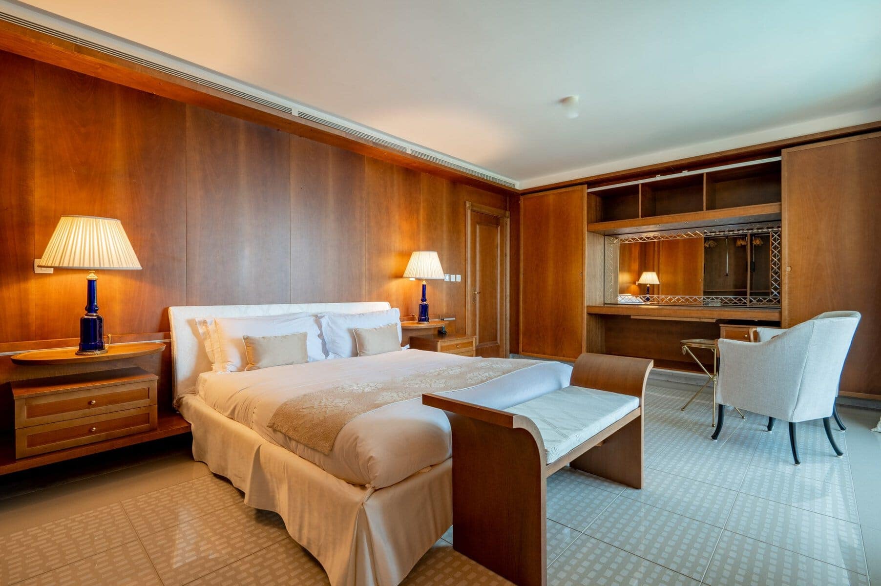A complex of Two Luxury Villas, Sveti Stefan (16)
