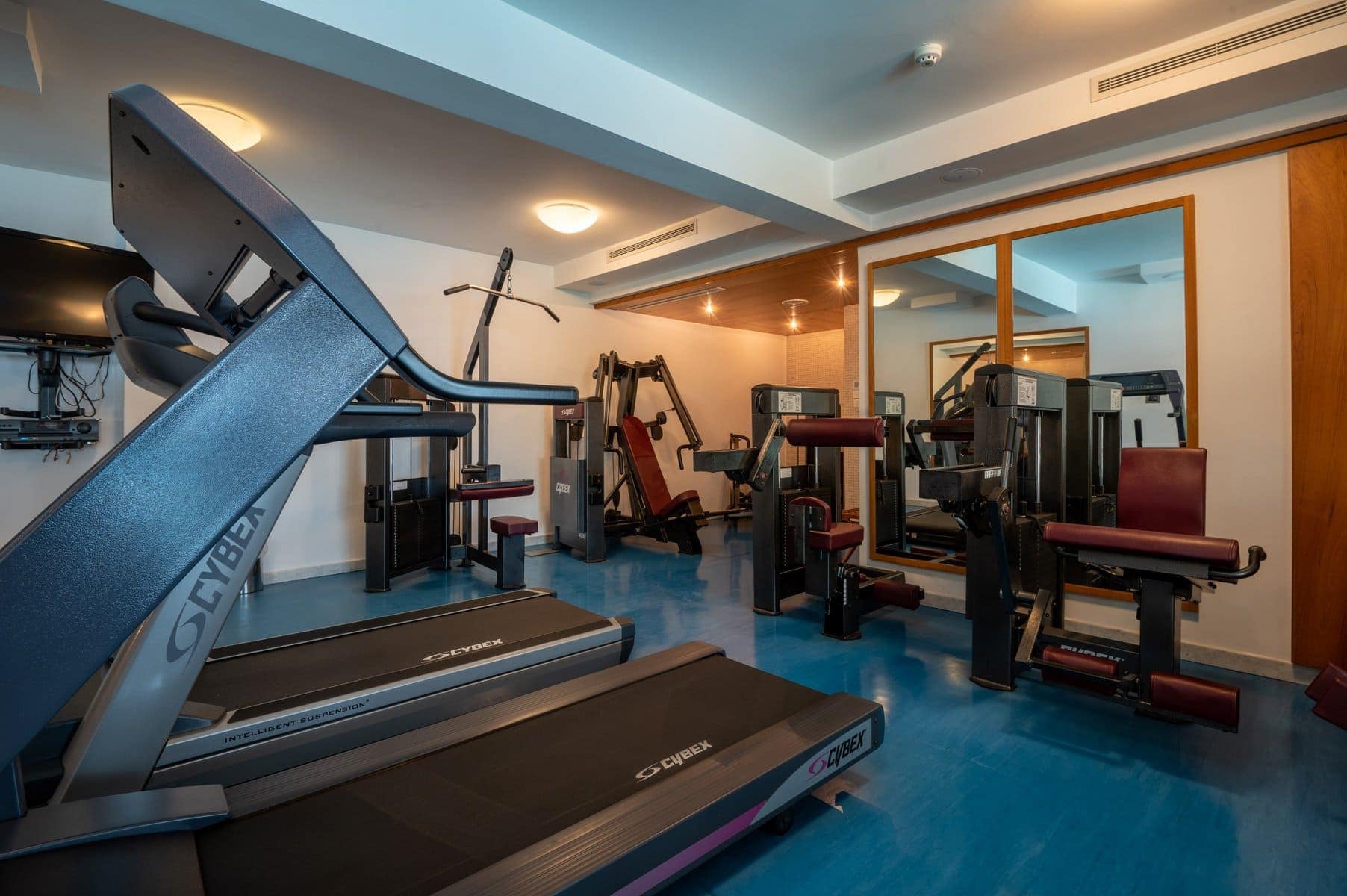 A complex of Two Luxury Villas, Sveti Stefan (32)