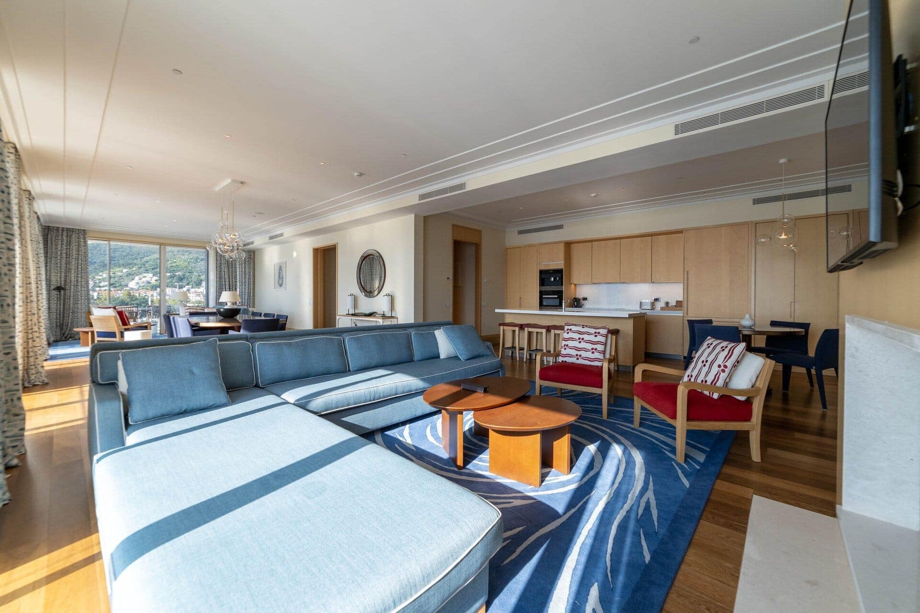 Exclusive Waterfront 3bdr Penthouse Baia with a private rooftop and swimming pool (6)