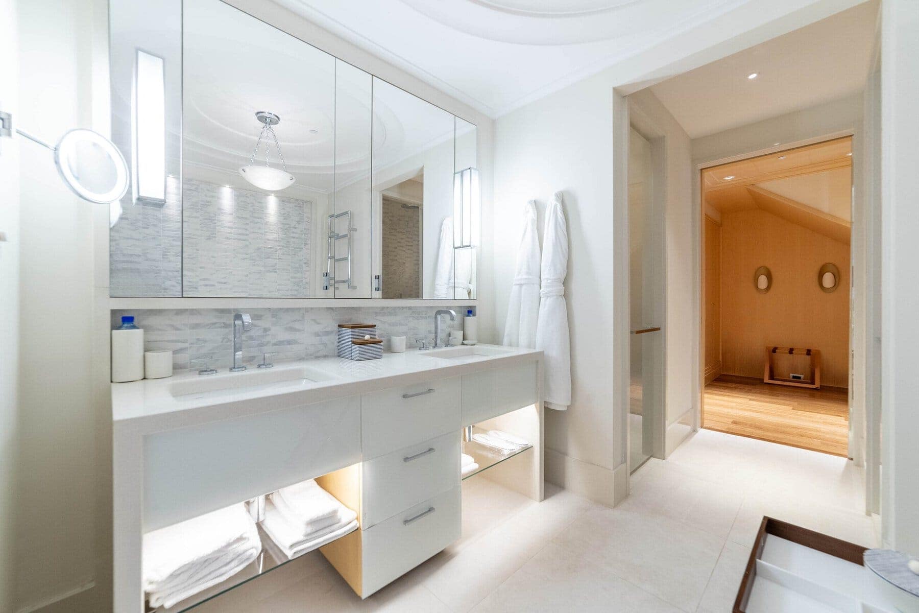 Exclusive Waterfront 3bdr Penthouse Baia with a private rooftop and swimming pool (18)