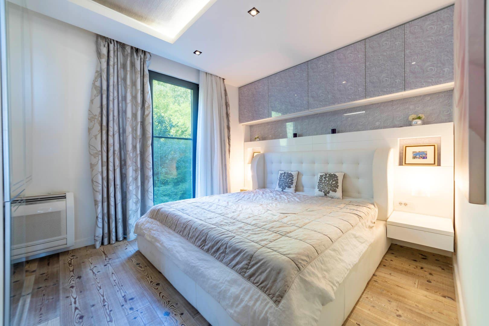 Exclusive 4-bdr apartment, Becici (12)