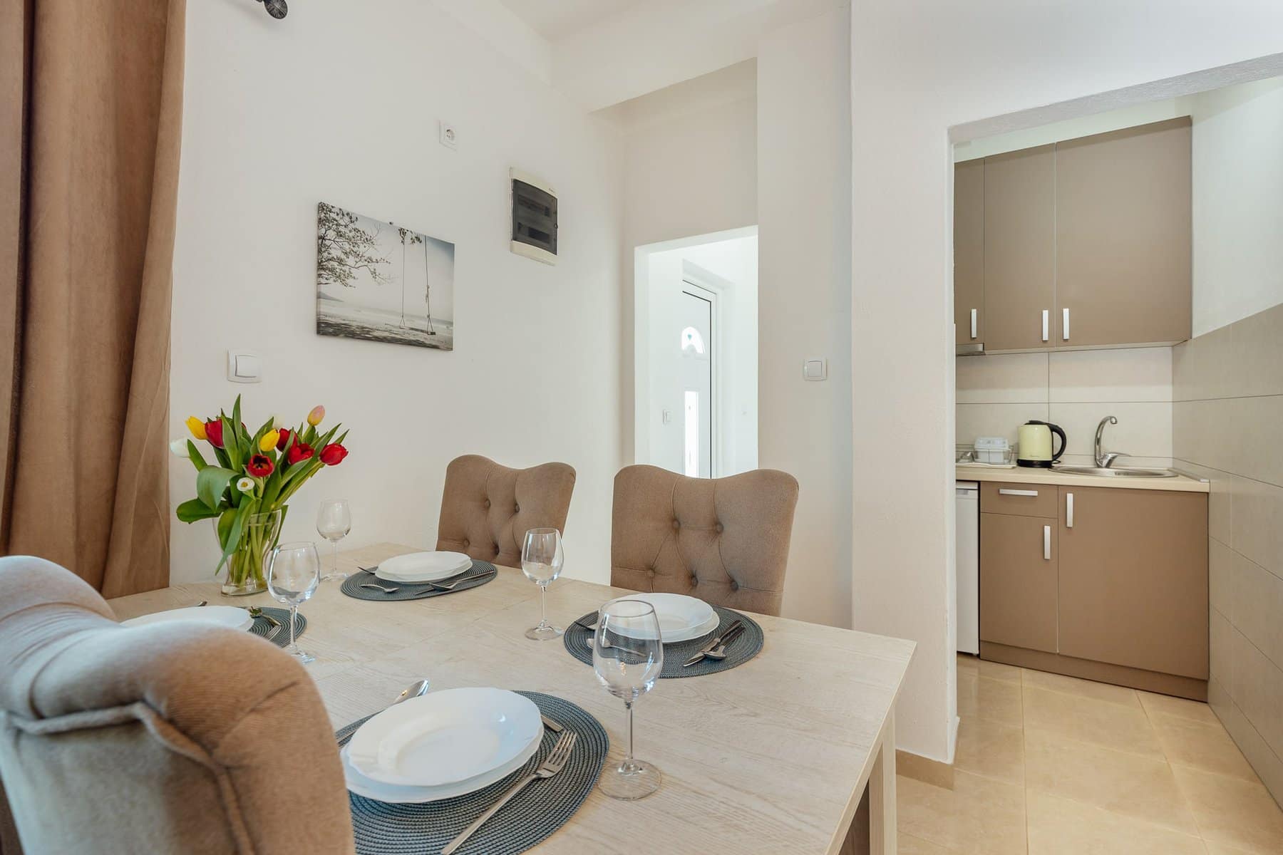Apartment building with a sea view, Stoliv (20)