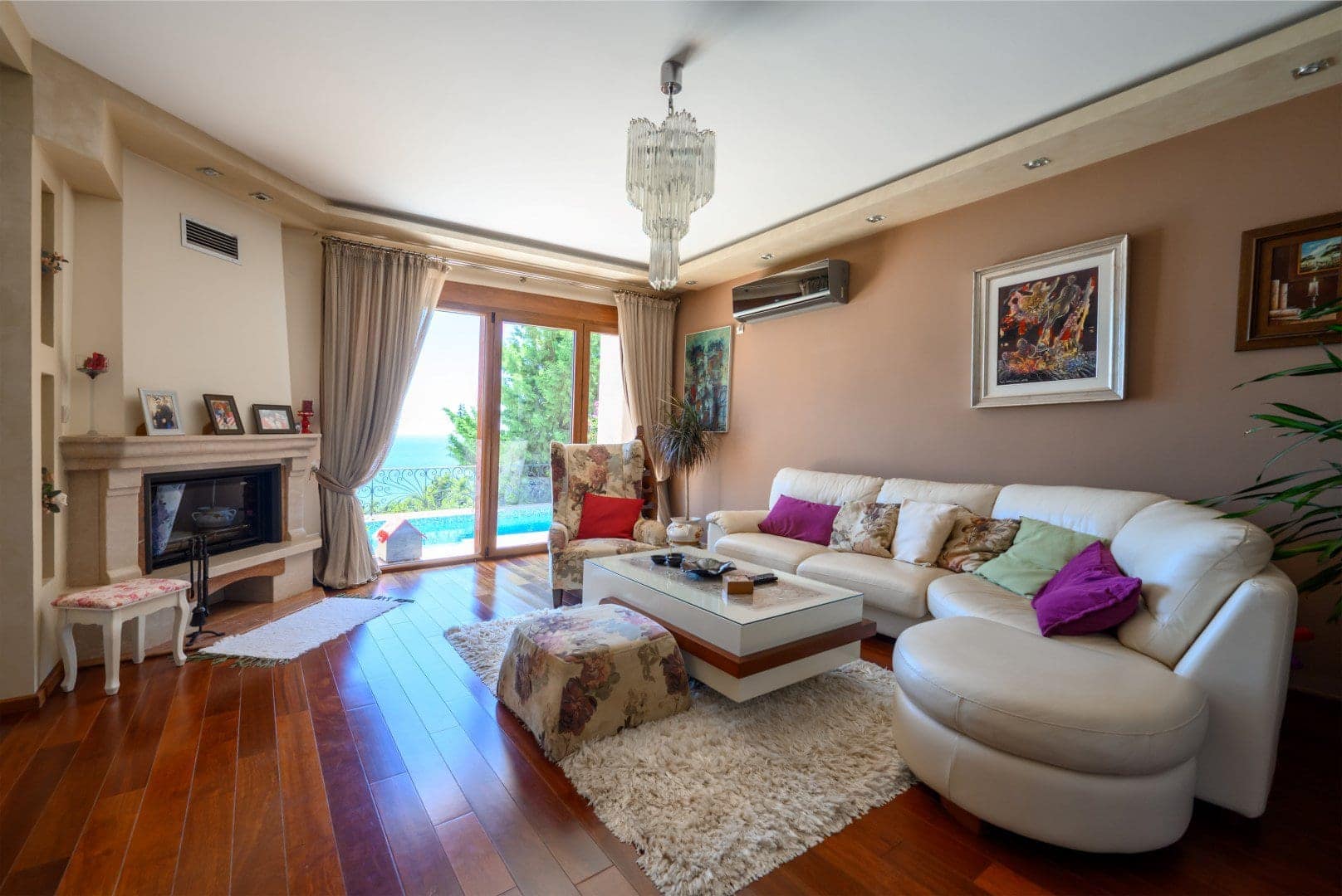 Villa with 3 apartments, Bar (6)