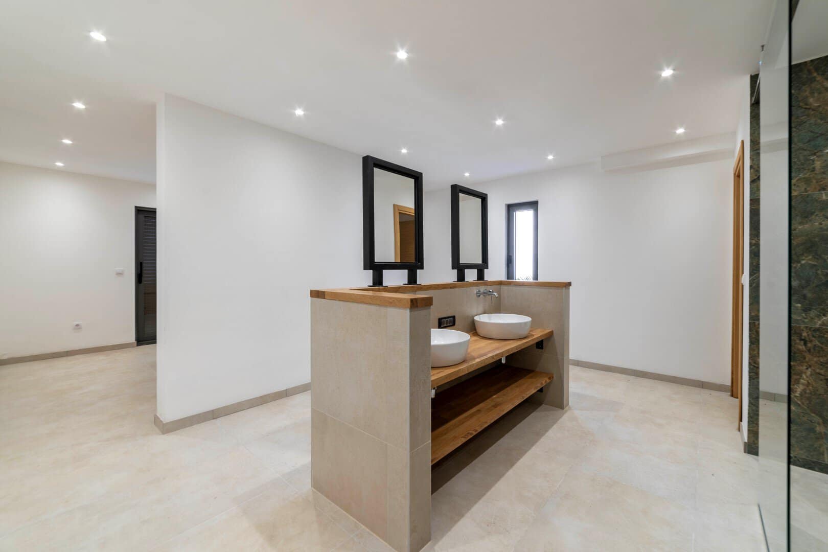 New villa with pool and panoramic sea view, Blizikuce  (21)