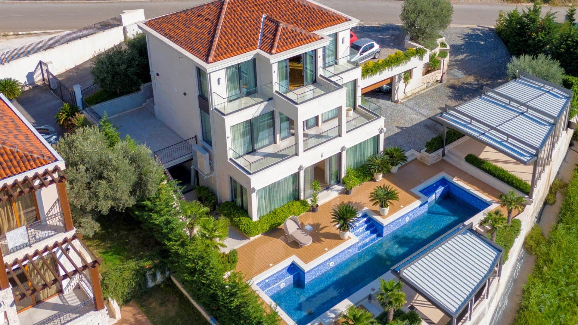 Blizikuce Contemporary Villa (5)