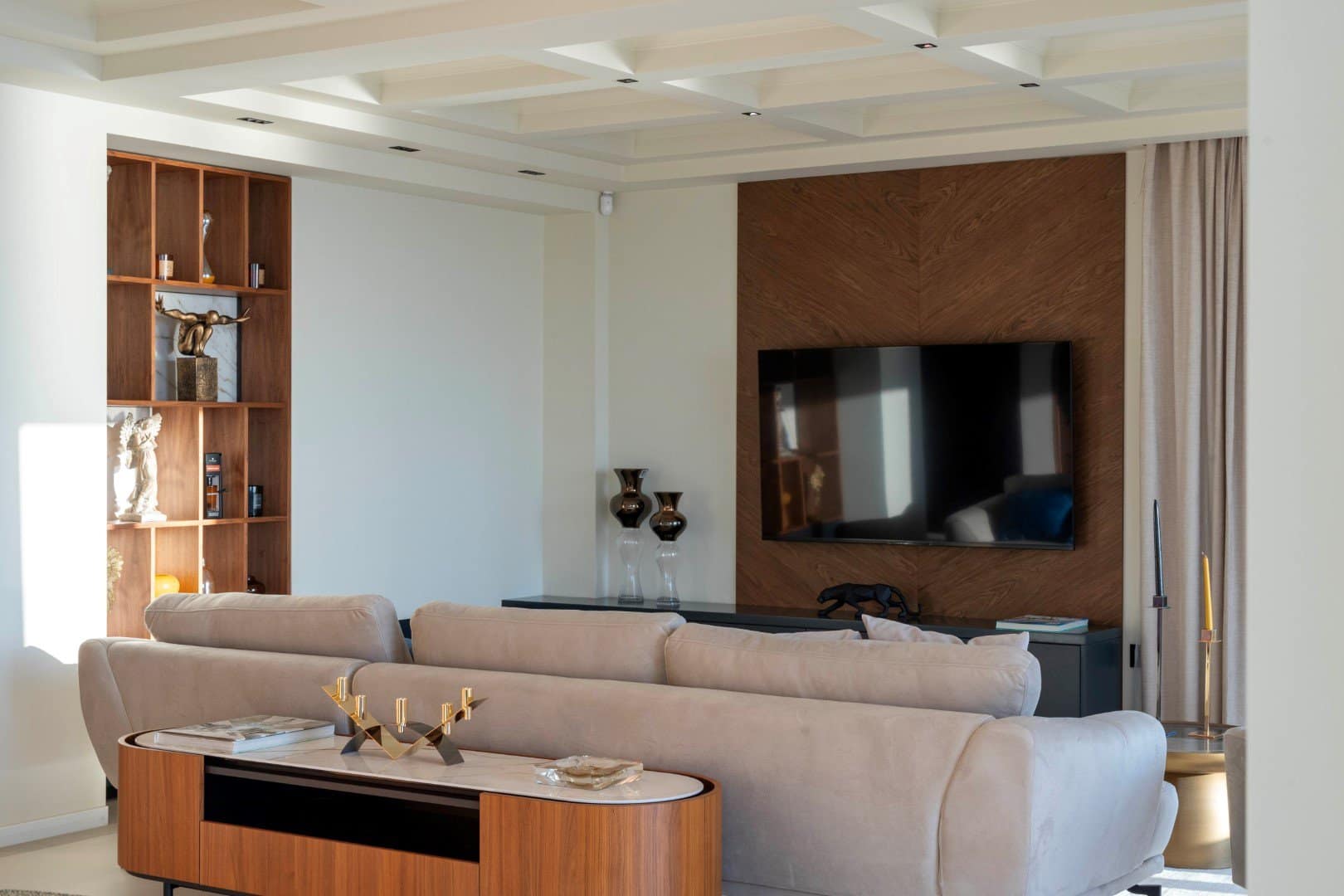 Blizikuce Contemporary Villa (12)