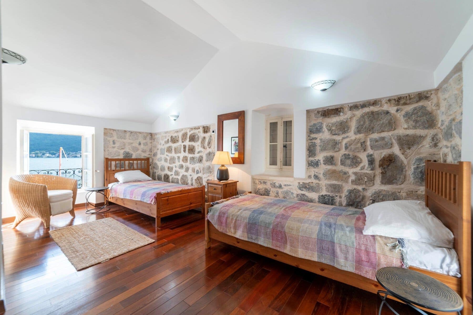 Charming waterfront stone house with a swimming pool, Perast (14)