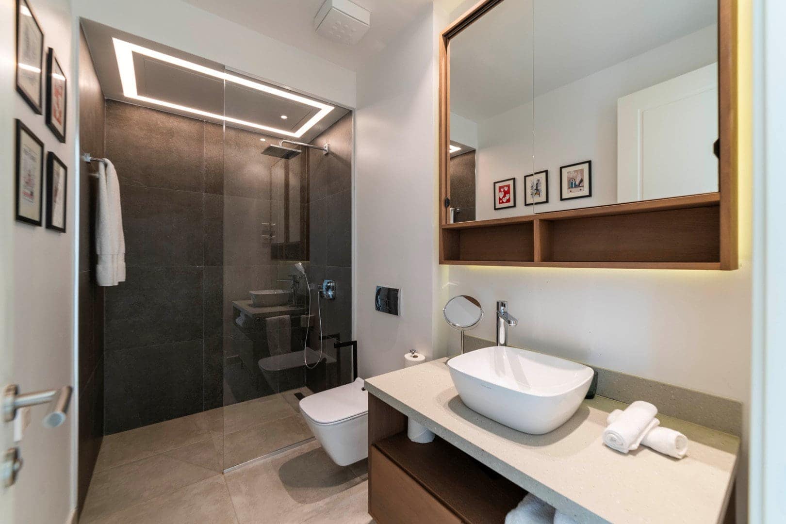 Studio apartment with an open sea view, Lustica Bay (10)